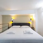 Goodstay Corte Regina *